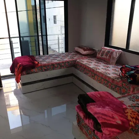 Brg Homestay Garudeshwar Exterior photo